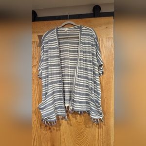 Pink Blush Short Sleeve Shawl